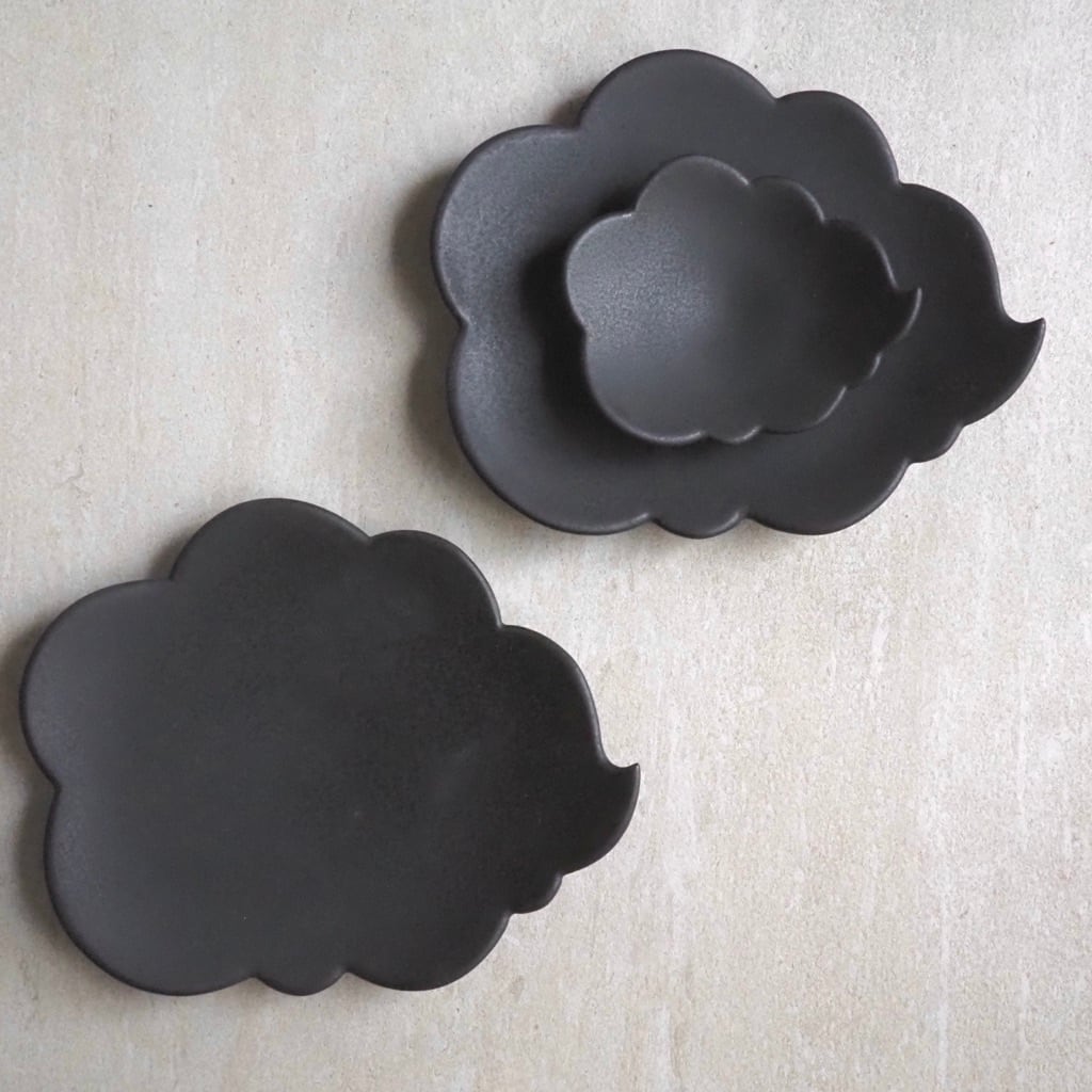 東 一仁/ウンリュウ小皿 black