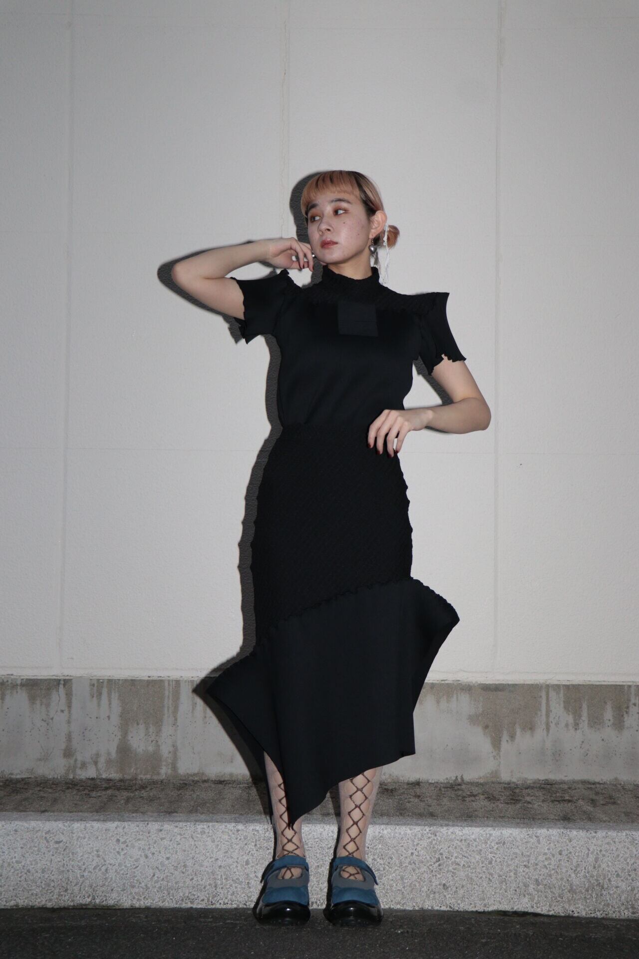 kotohayokozawa Shrink short sleeve top (BLACK) TD23S-SHR01 | IAAAM