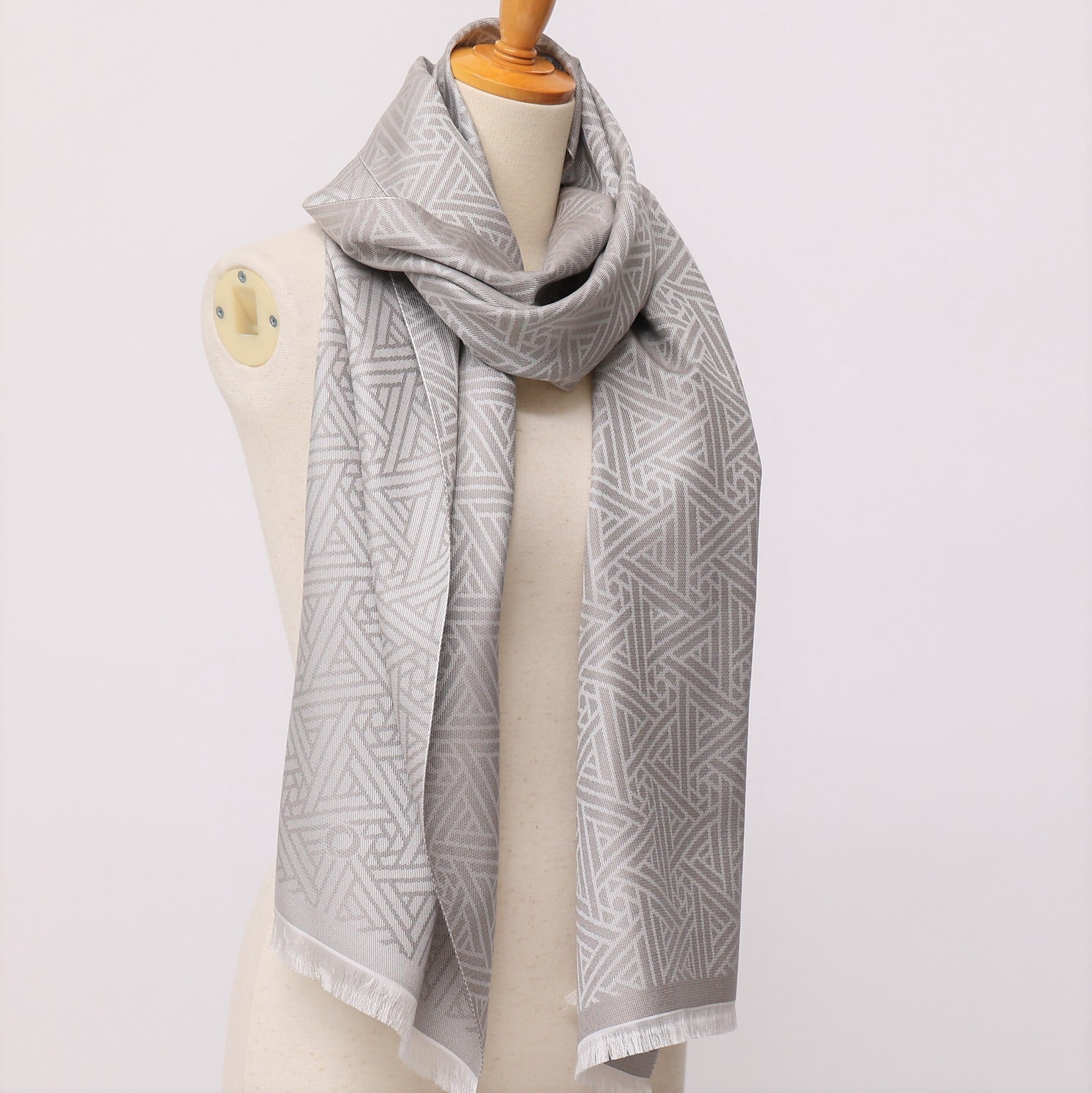 比礼 北斎 菜籠麻の葉:グレー