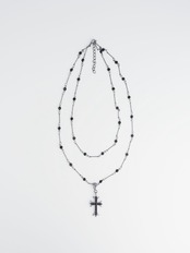 necklace 002 / black cross