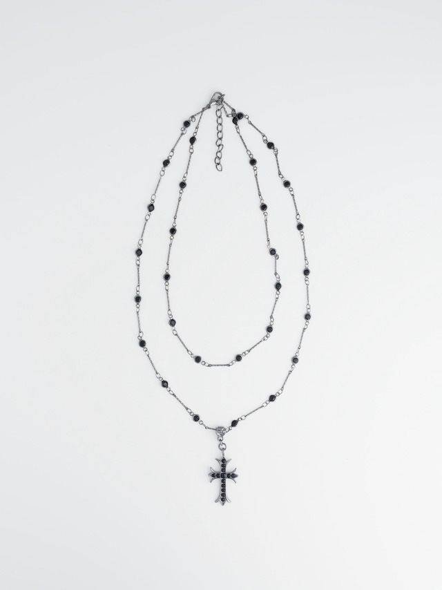 necklace 002 / black cross