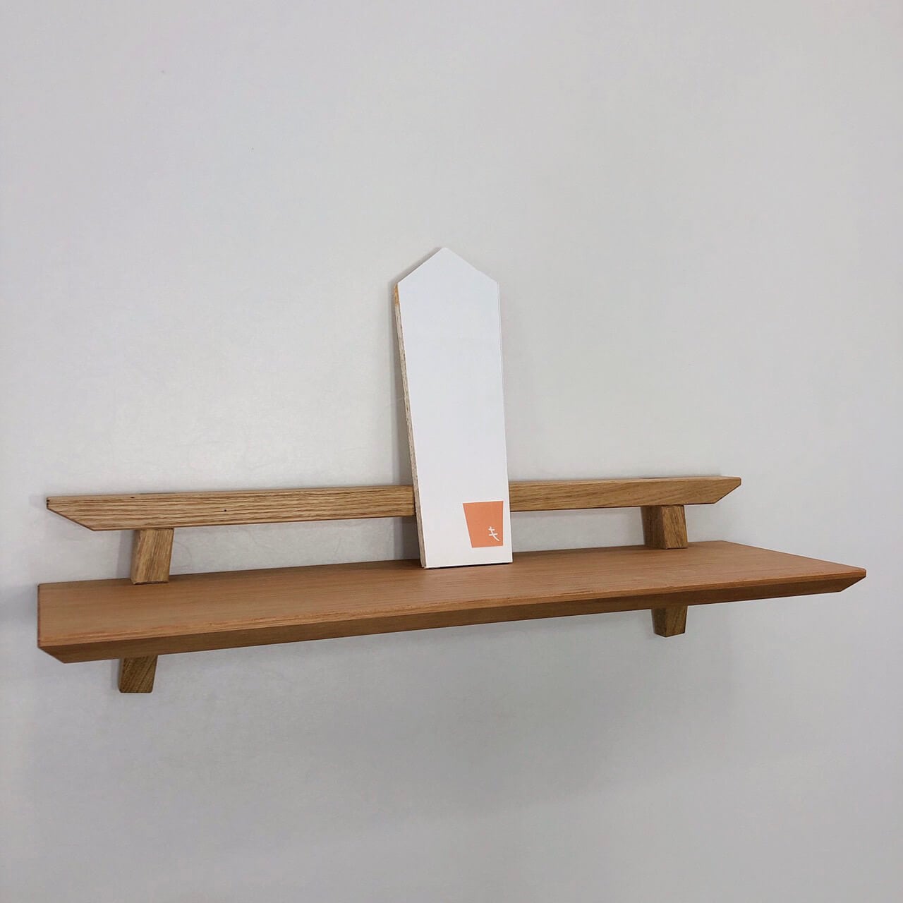 鳥居のカタチをした神棚 | ものさし