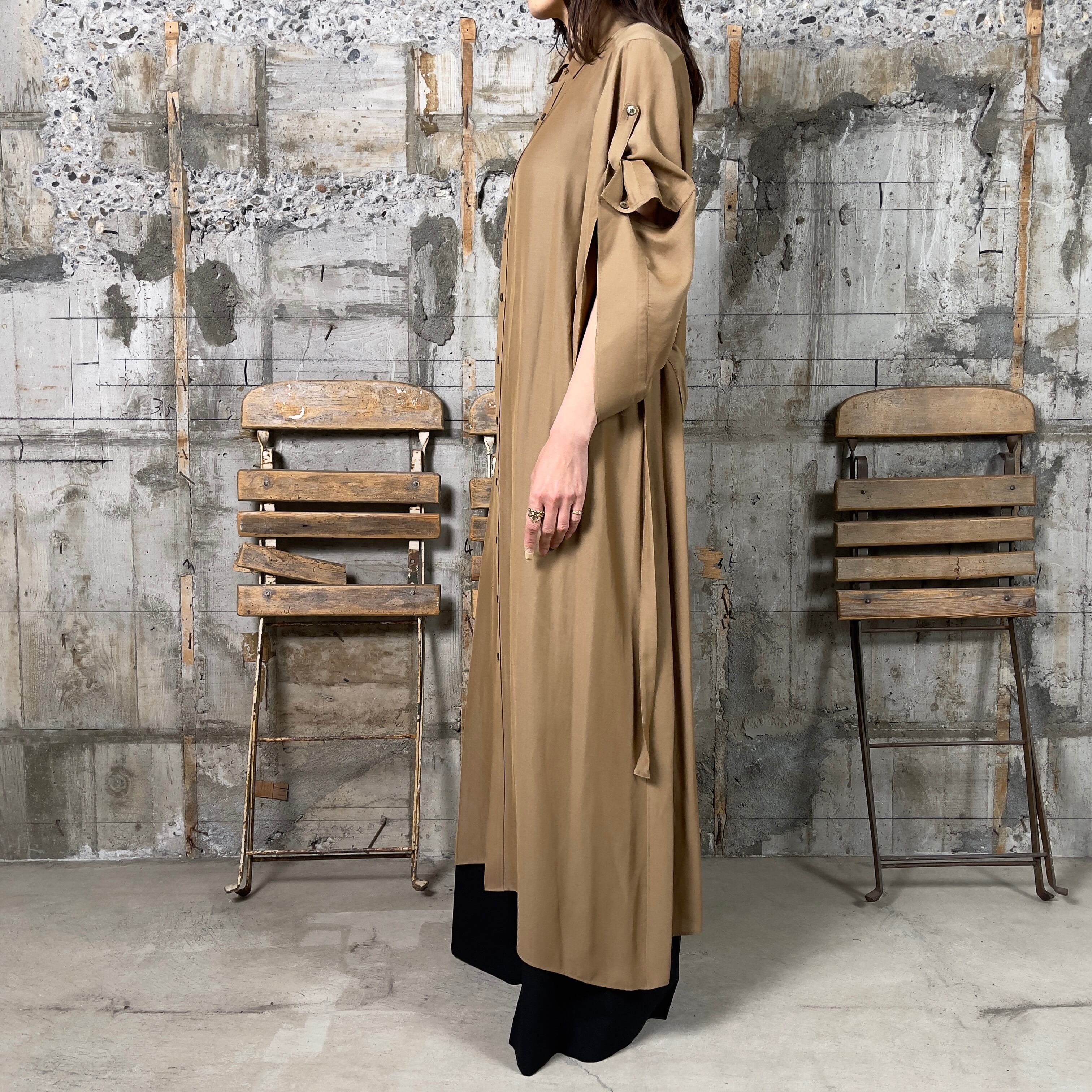 HYKE ハイク シェア ツイル ベルスリーブドレス ブラック 1 HYKE ハイク シェア ツイル ベルスリーブドレス ブラック 1