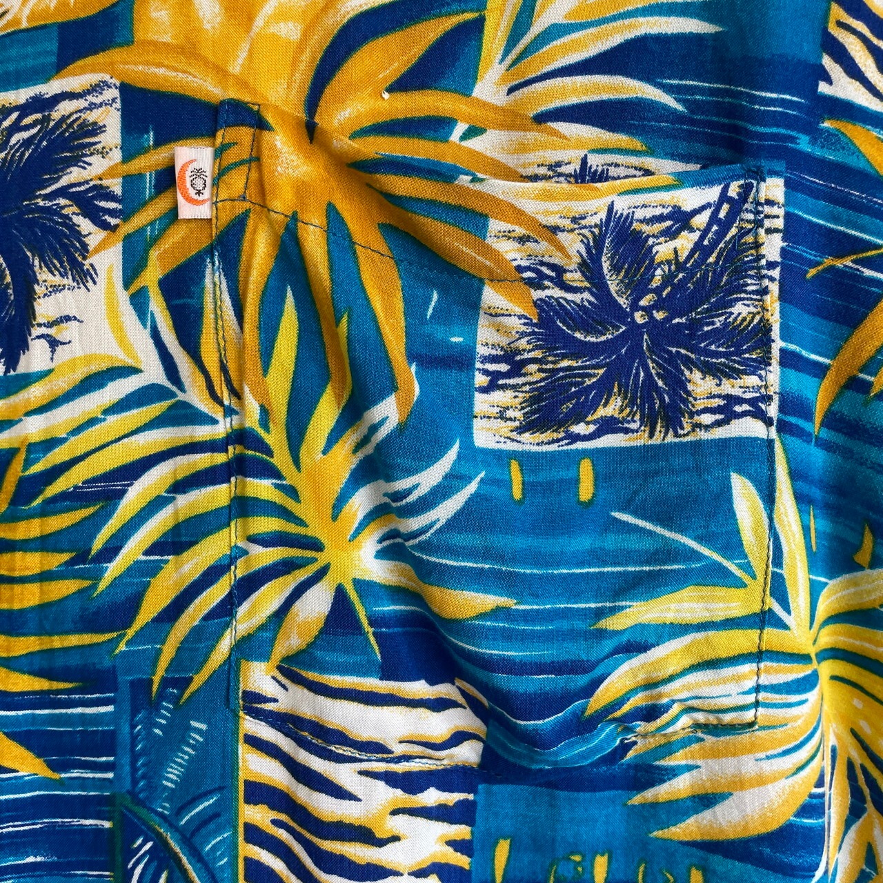 PINEAPPLE MOON 総柄 半袖 レーヨン アロハシャツ メンズ2XL 古着 