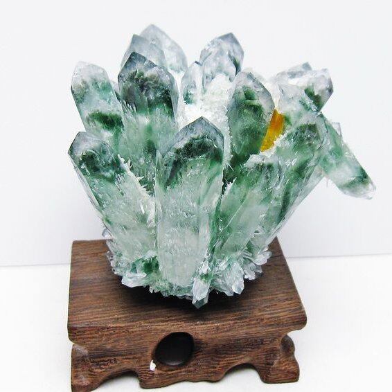 水晶クラスター 中国貴州省産 菊花水晶 1-6 | Pay ID