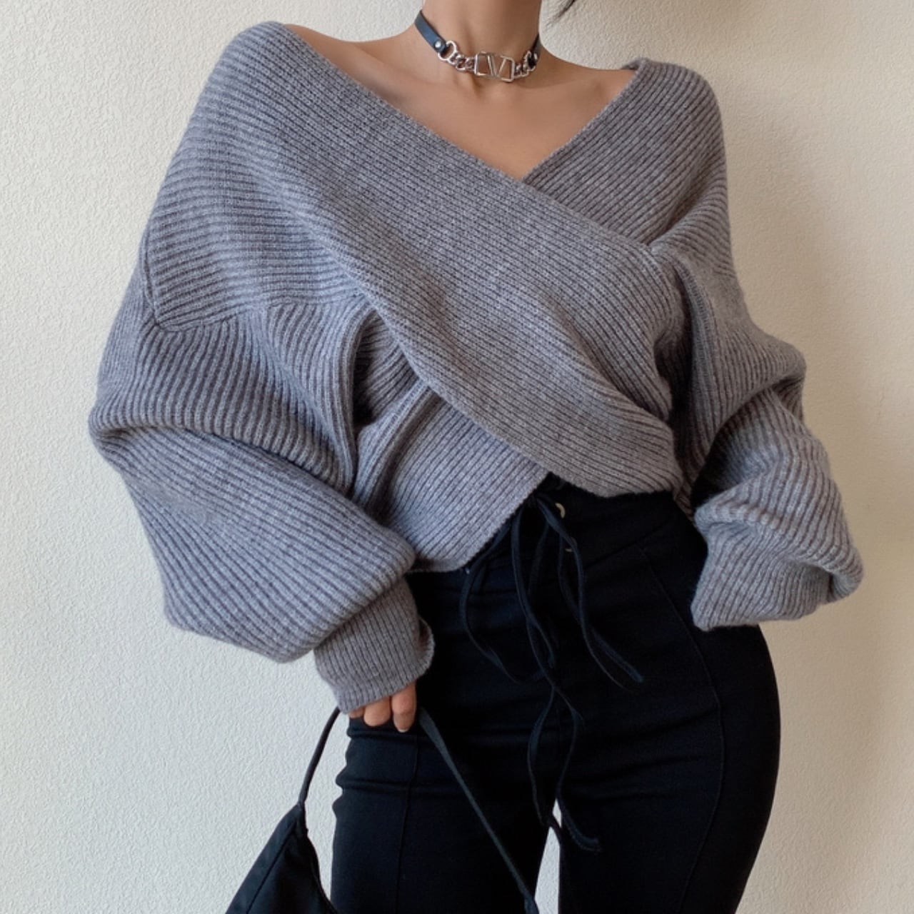 Wrap-style Oversized Knit L00685