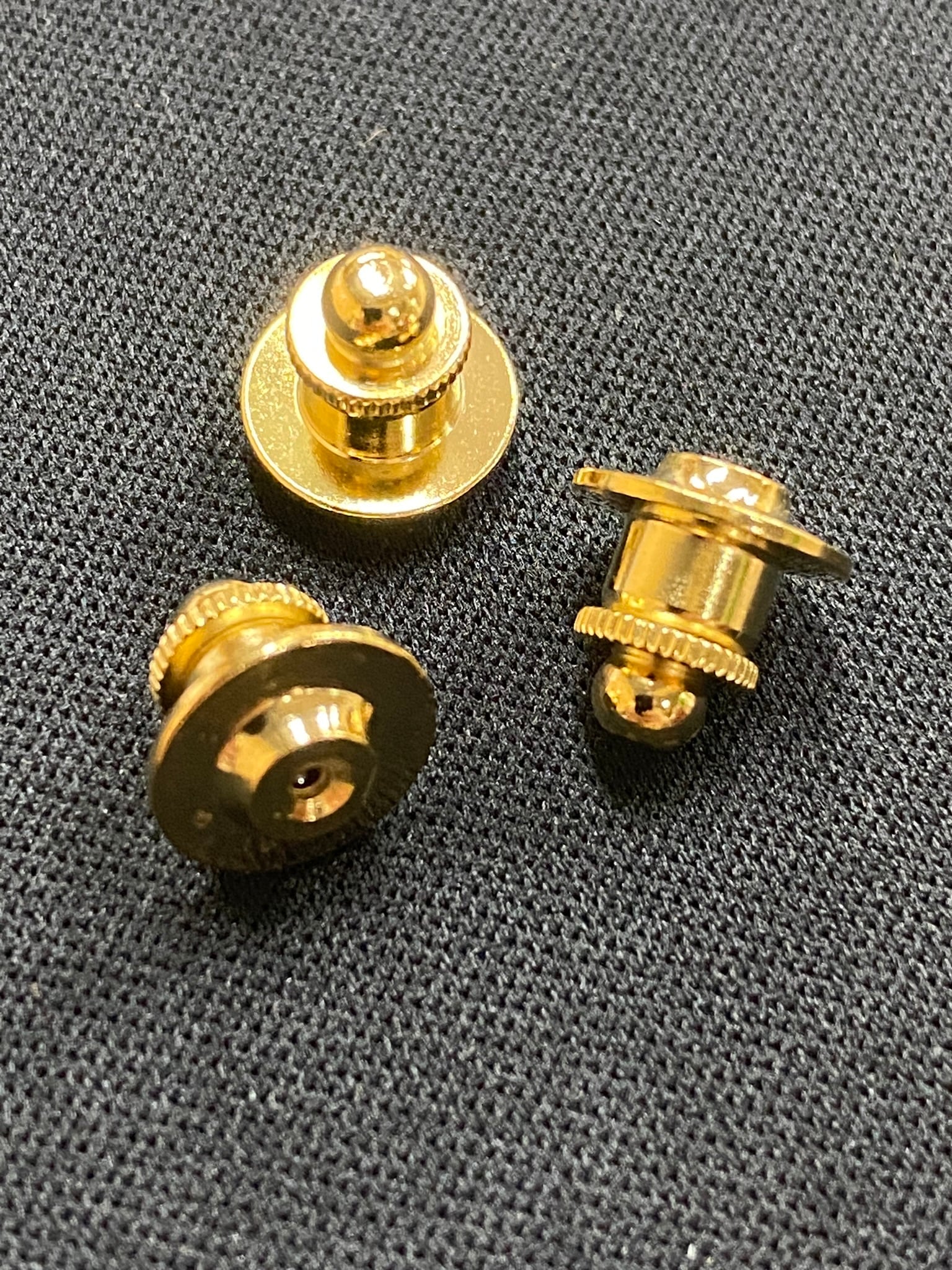 ピンバッジ キャッチ 留め具 ゴールド 3個セット | deadstock