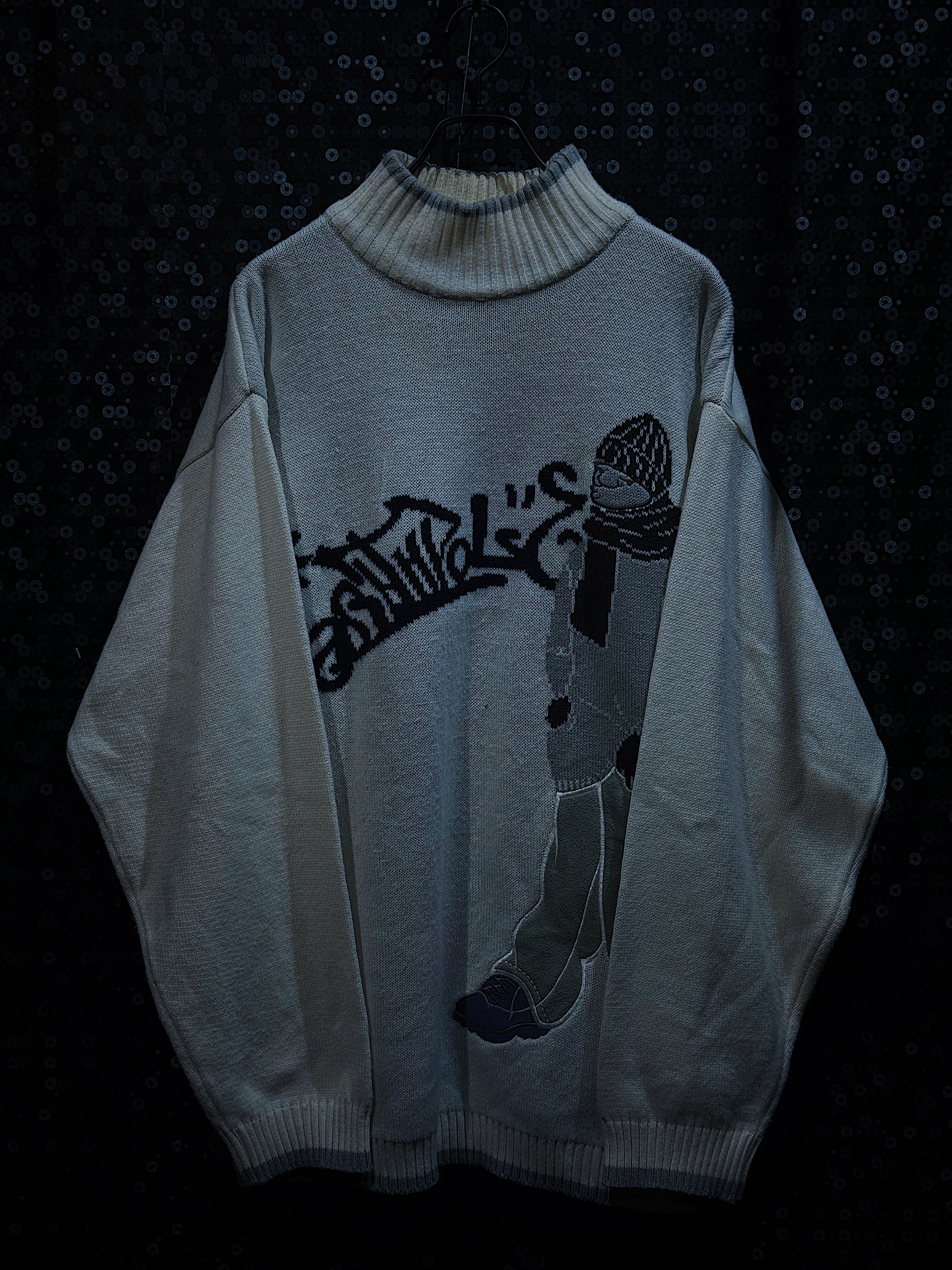 "street culture"vintage character graphic logo high neck sweater
