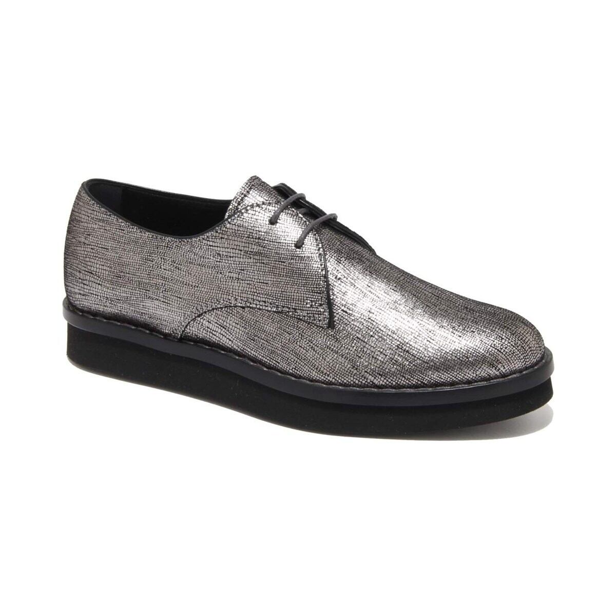 TOD'S トッズ レディース レースアップシューズ レザー シルバー