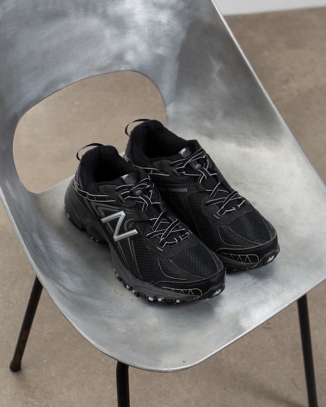 "NEW BALANCE" 411 V2, mesh running sneaker