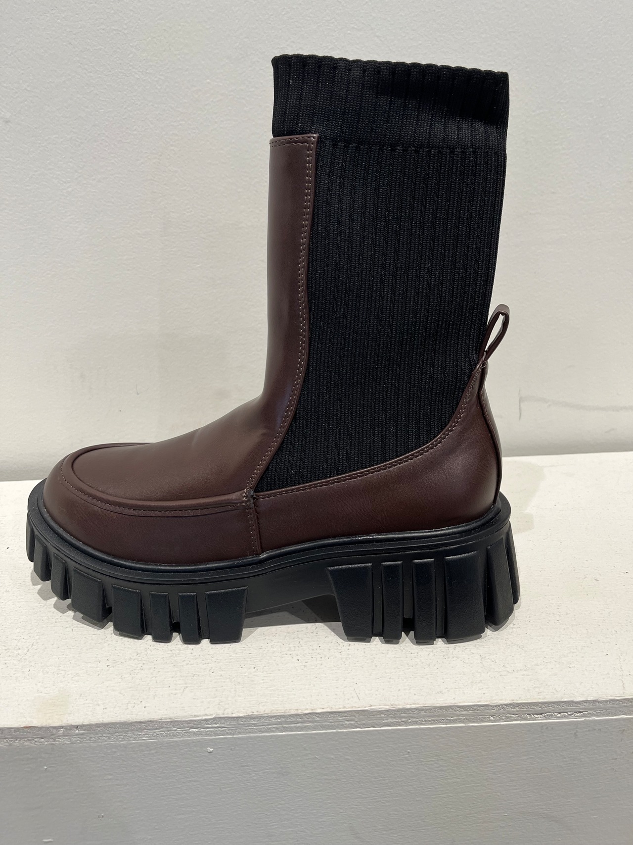 リベロ　libero　ニット×エコレザー サイドゴアブーツ