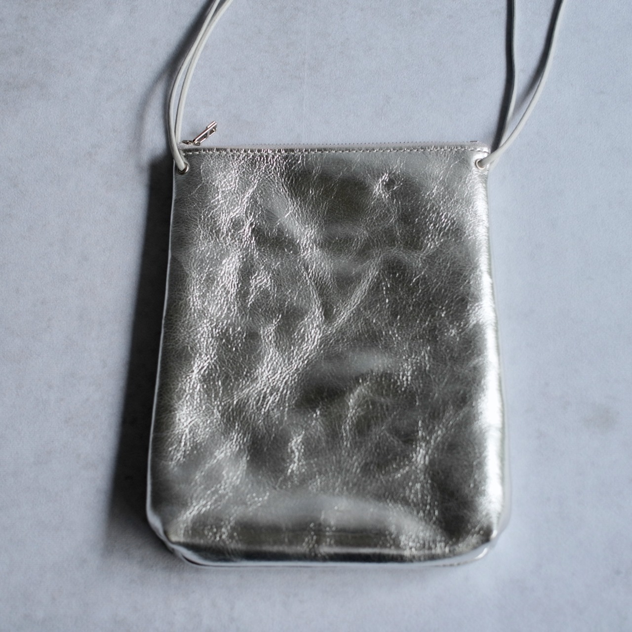 KN POCHETTE 18-02 SILVER