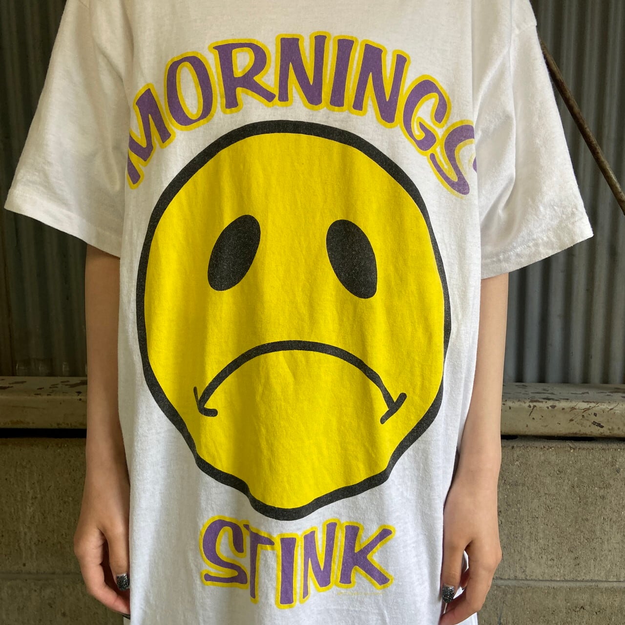 ビッグサイズ 90年代 USA製 MORNIGS STINK ジョークプリント スマイル