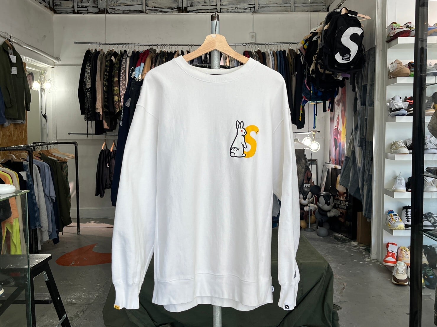 SAPEur × FR2 CEMENT RABBIT CREWNECK SWEAT WHITE XL 19217 | BRAND  