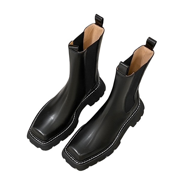 Chunky square chelsea boots A00054
