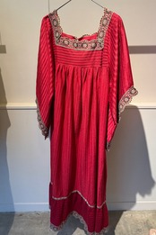 【送料無料】European red dress