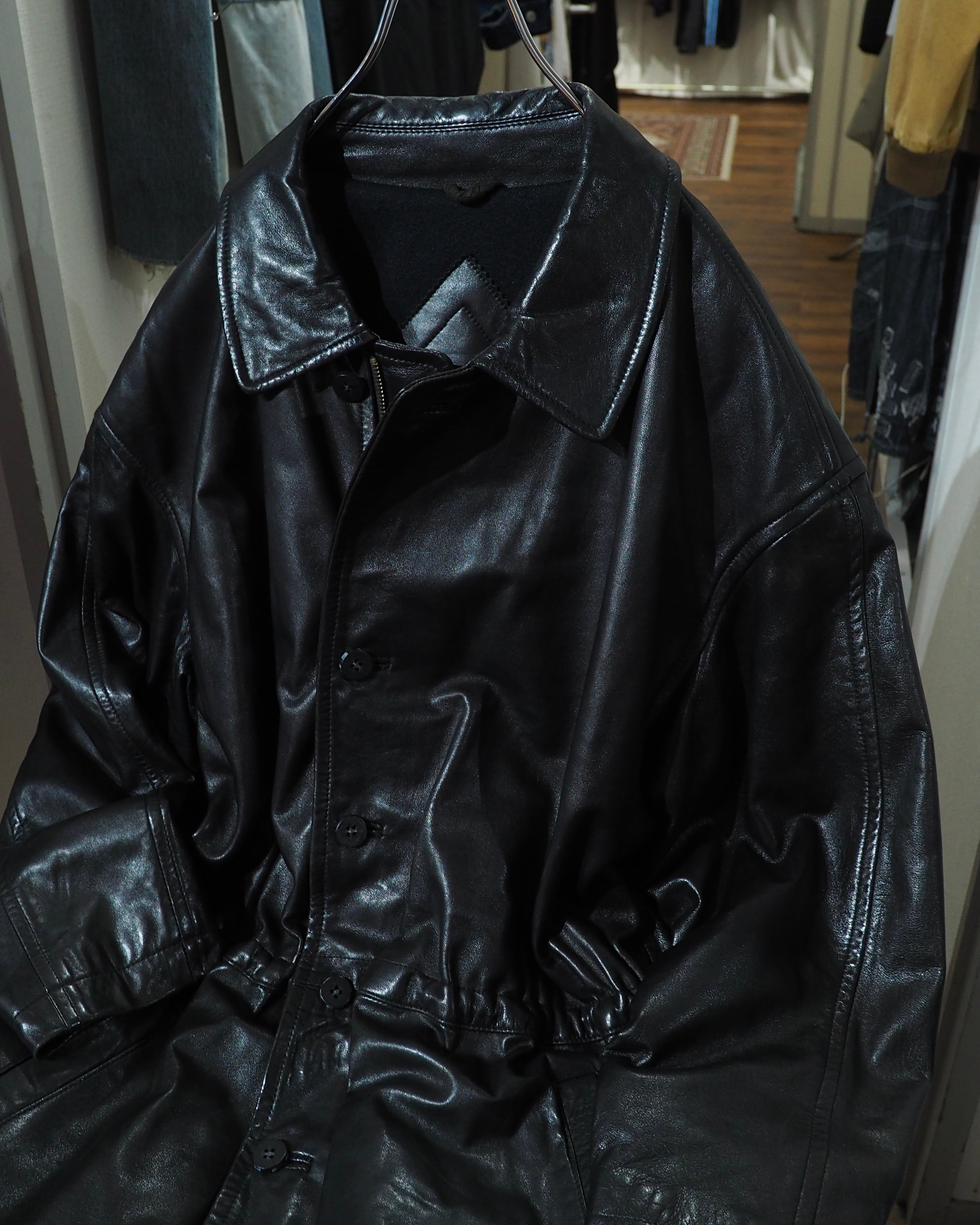 ” 艶美 ‐ Lustful Beauty ” Black Lamb Leather Vintage Half Coat Jacket