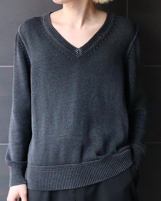 fade Vneck knit