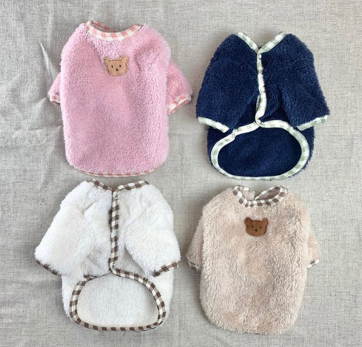 【SALE】クマちゃんカーディガン XS ~ XL  /  犬服 秋冬 新作 もこもこ 暖かい ドッグウェア 犬の服 アウター 小型犬 中型犬 猫 可愛い outer22