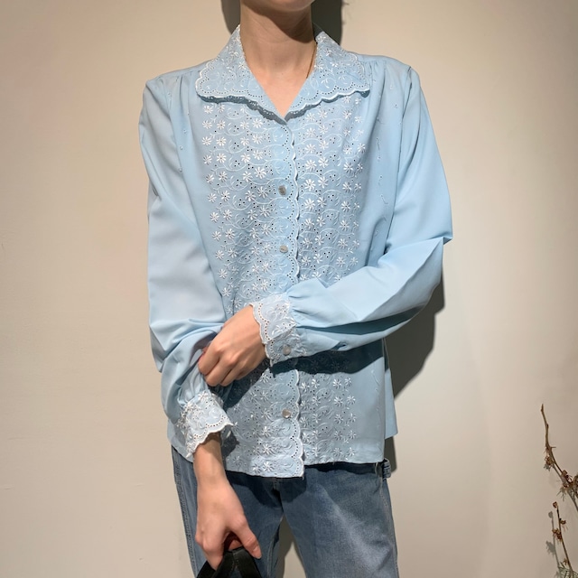 BLUE EMBROIDERY SHIRT