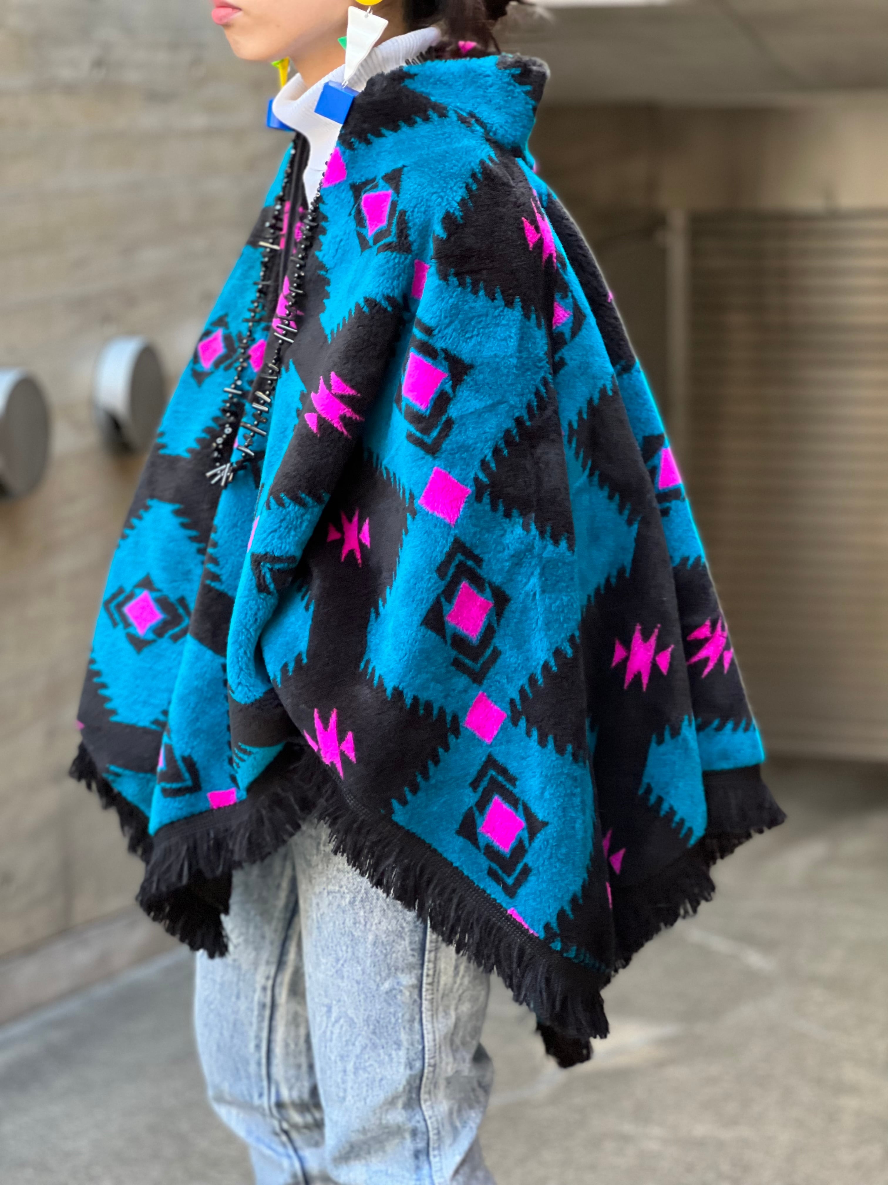 LISE VINTAGE fringe poncho