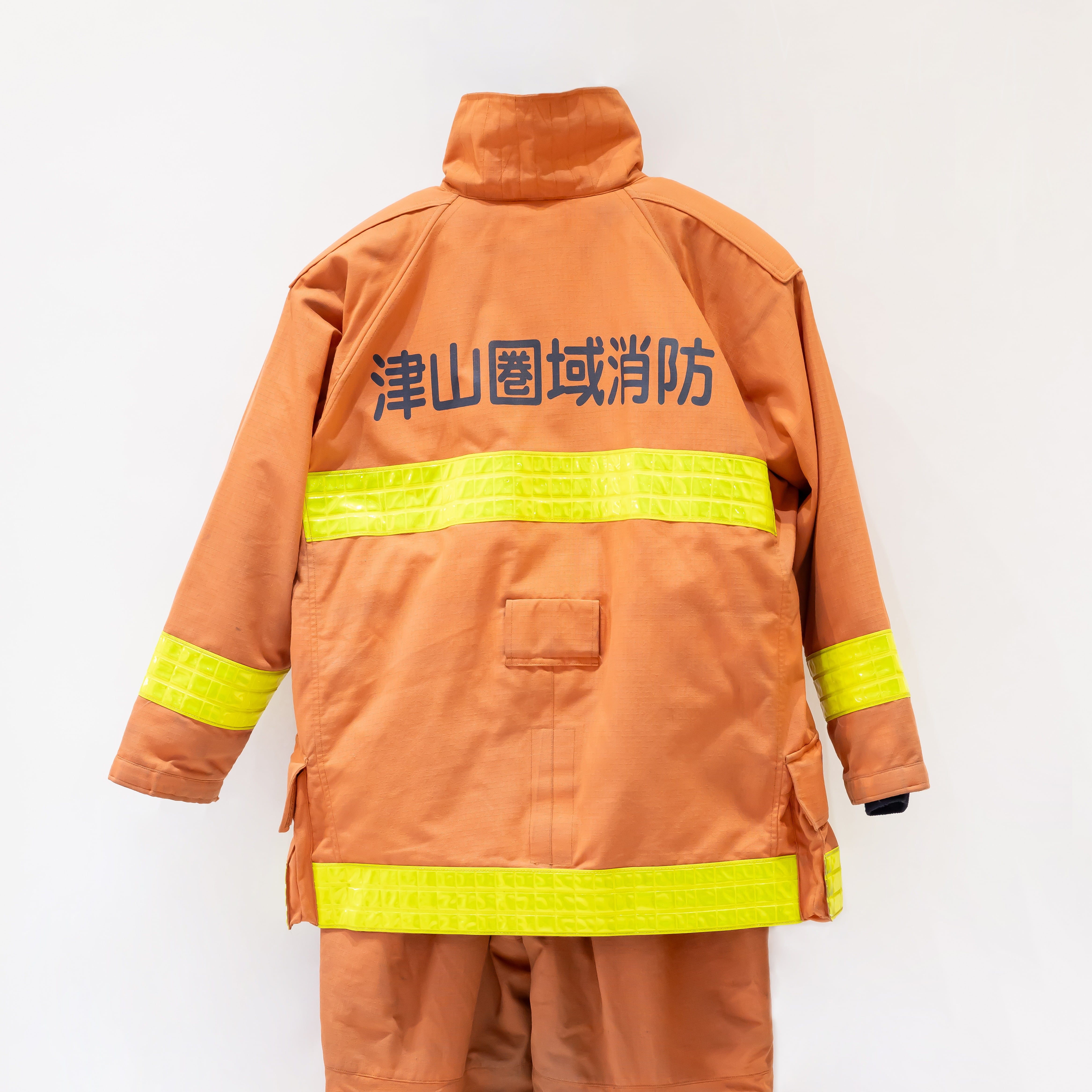消防防火服からできた鍋敷・コースター2枚セット【TSUYAMA】 | Retur