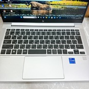 【美品 2023年式】HP Elitebook 630 G10 / 第13世代 Core i5-1335U / メモリ16GB / SSD256GB / 13.3インチ FHD