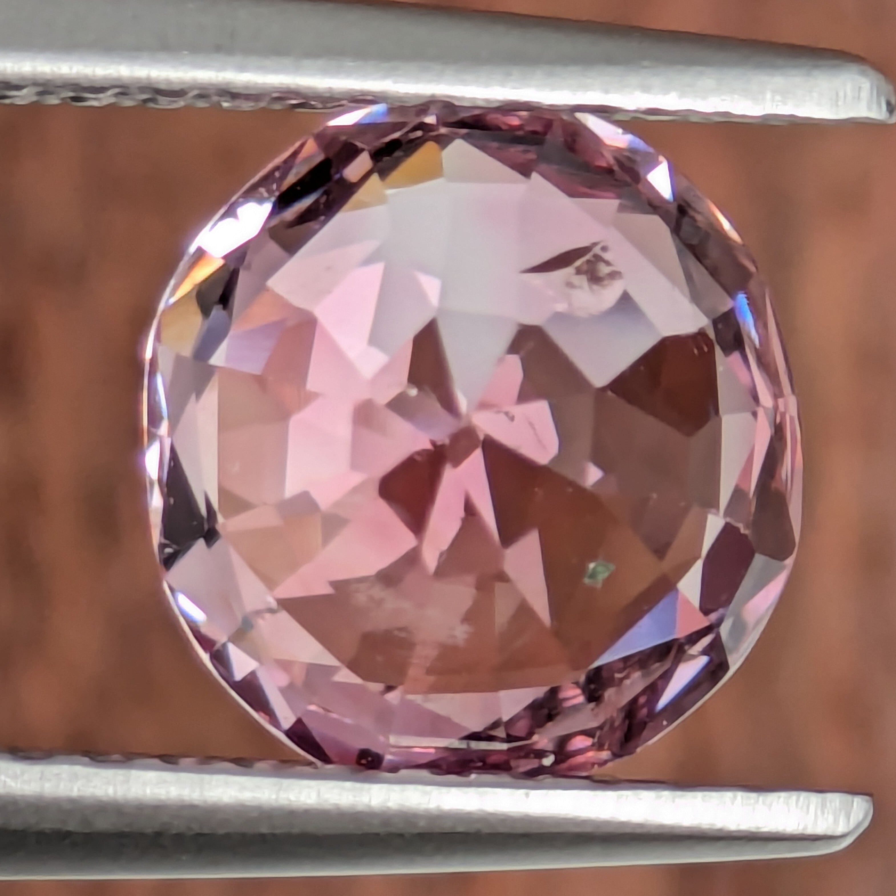ピンクスピネル ルース ミャンマー・モゴック産【1.90ct】PRO207578
