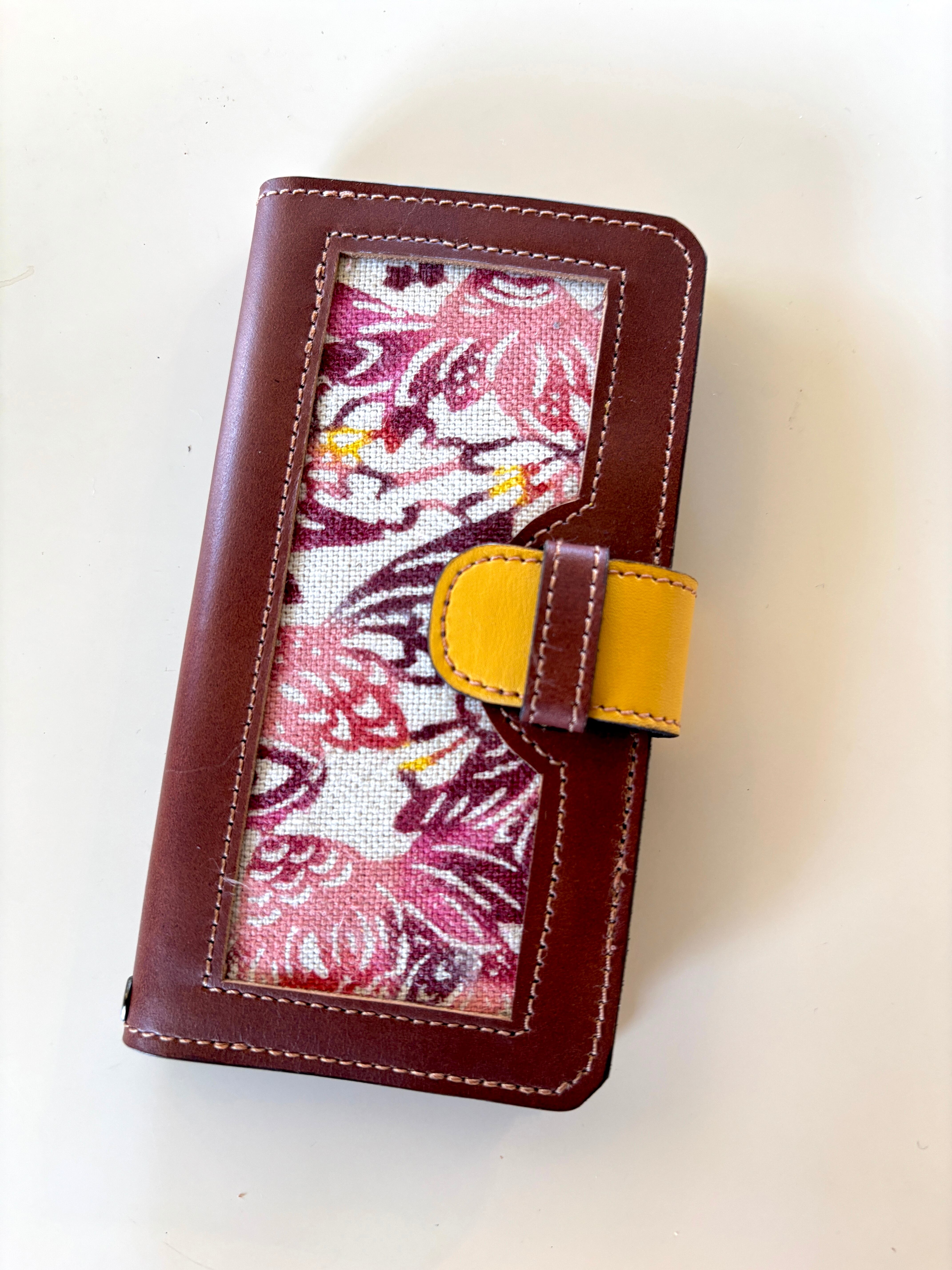 本革・レザースマホケース / iphone11