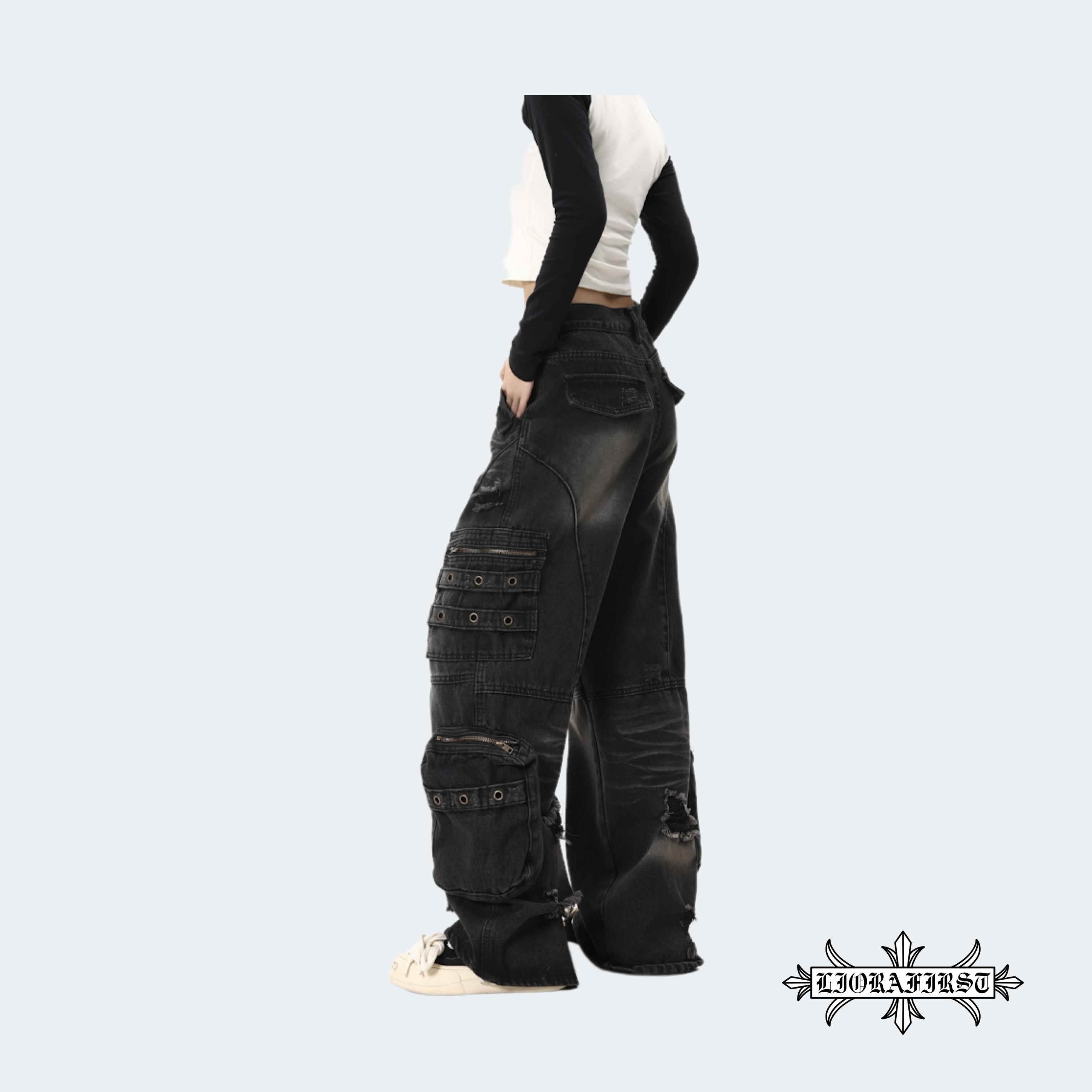 LIORA】Lots of pockets Black カーゴpants | LIORAFIRST LIORA】Lots of pockets Black カーゴpants | LIORAFIRST