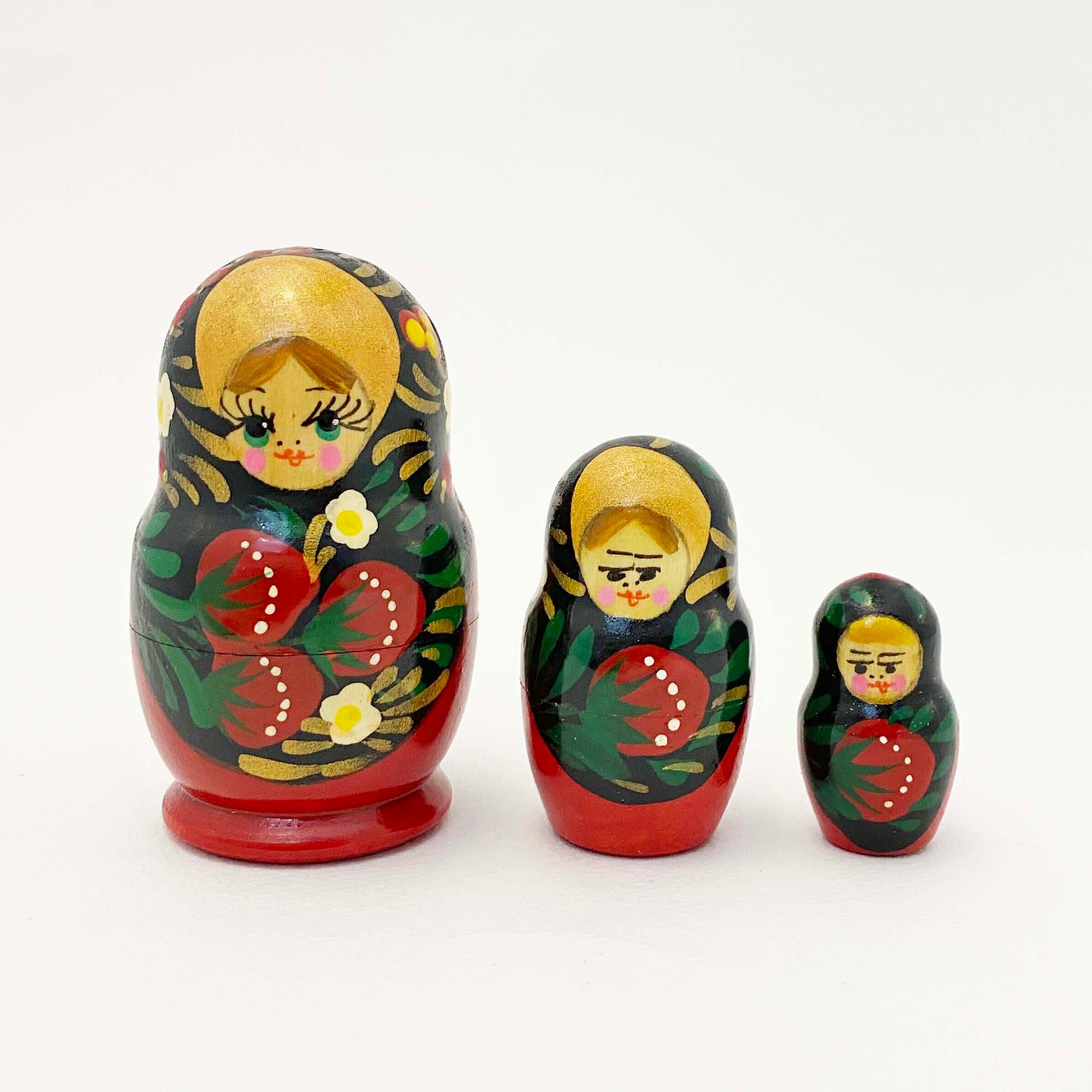 いちごマトリョーシカ（マイダン産7cm / 3個組）