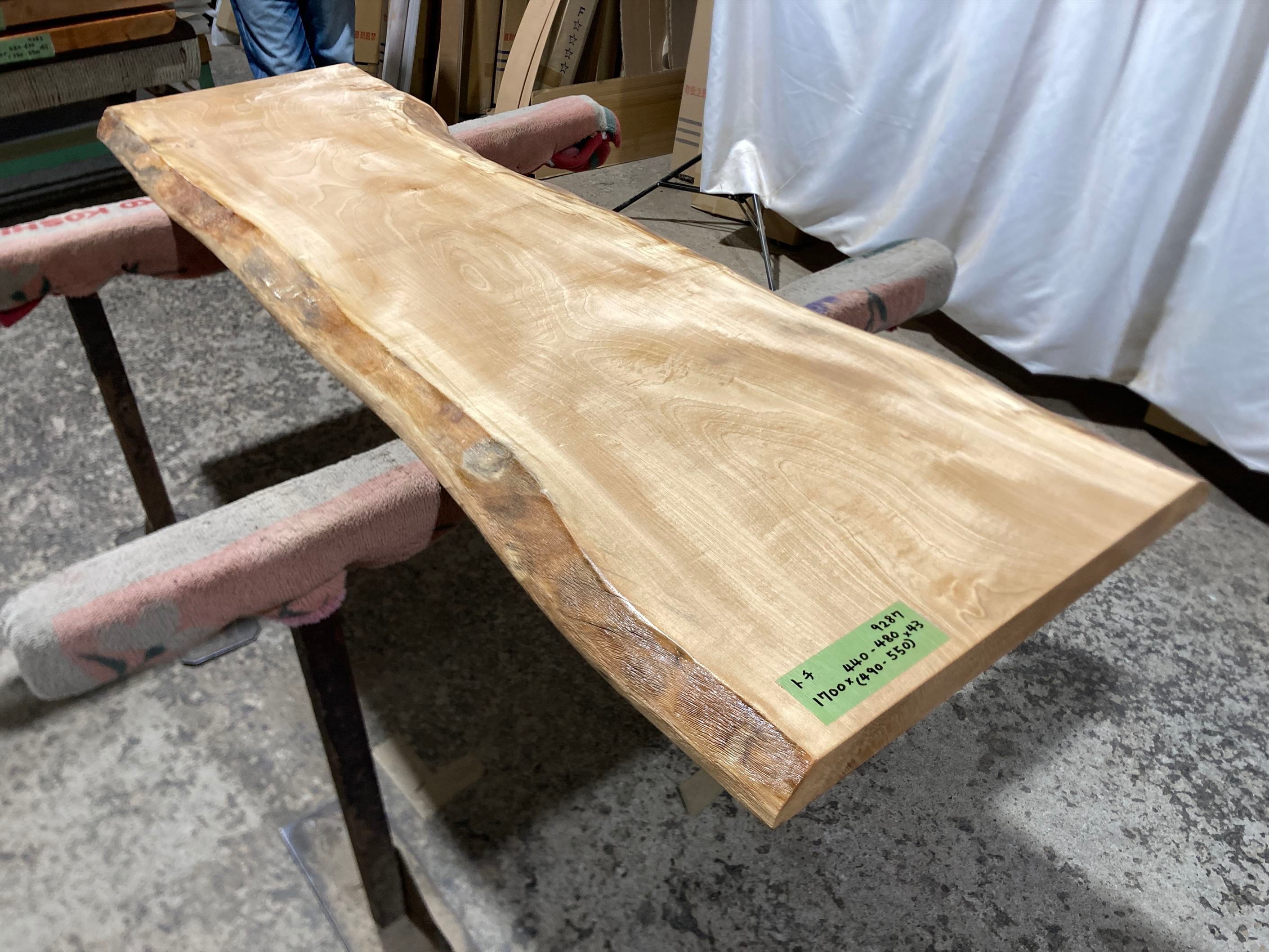 座卓一枚板 ローテーブル | 銘木無垢材一枚板の来宝綜合銘木工業株式会社