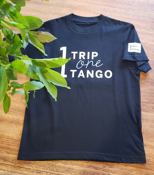TRIP 1 TANGO ロゴTシャツ　ブラック