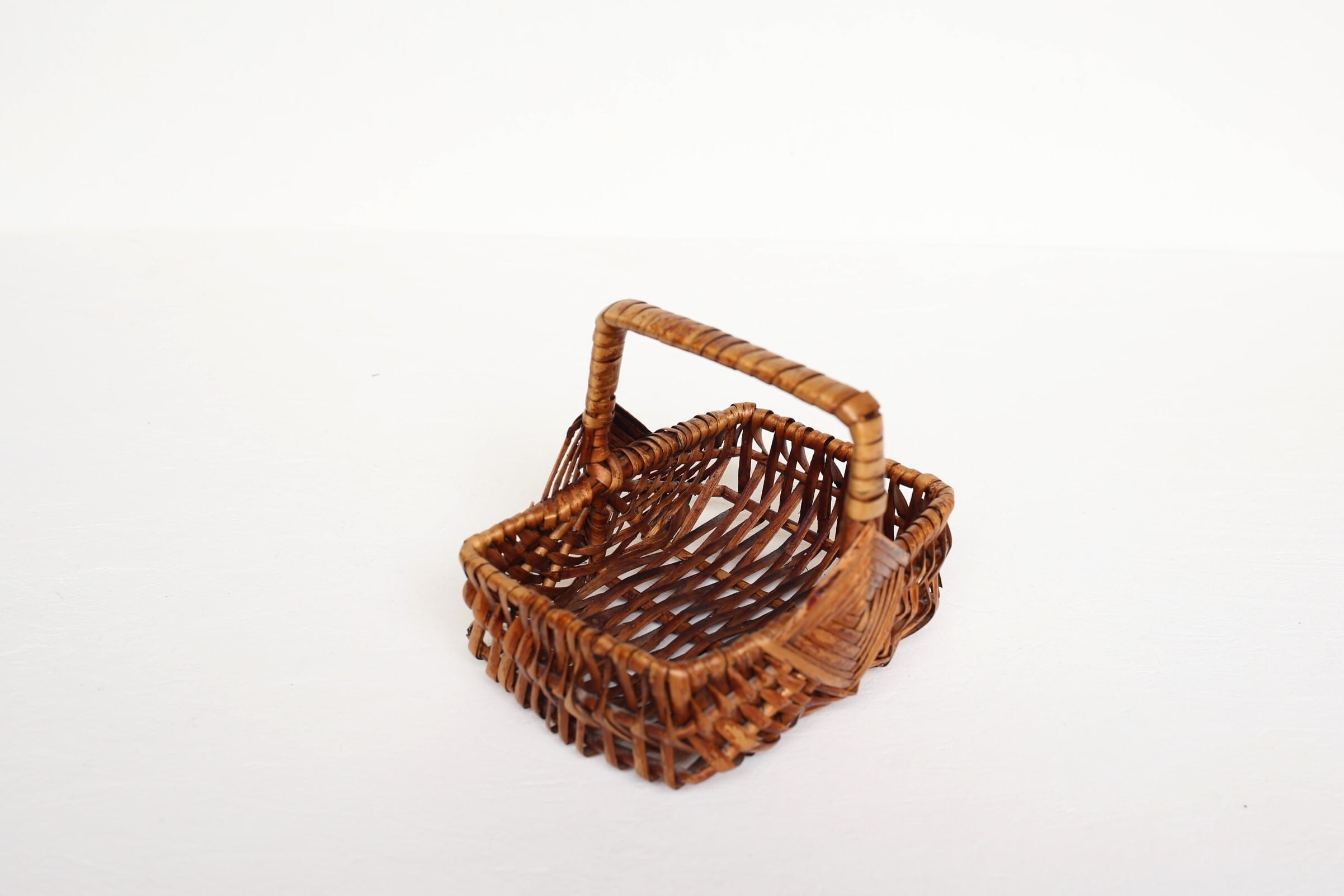 フランス アンティーク ヴィンテージ 小さなパニエ ドールパニエ カゴ N-03654