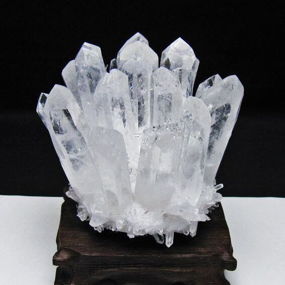 水晶 クラスター 水晶 原石 台座付属 一点物 おまかせ便 182-8599