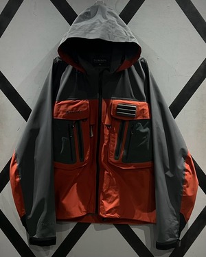 【X VINTAGE】 “SIMMS” “GORE-TEX” Various Gimmick Wading Jacket