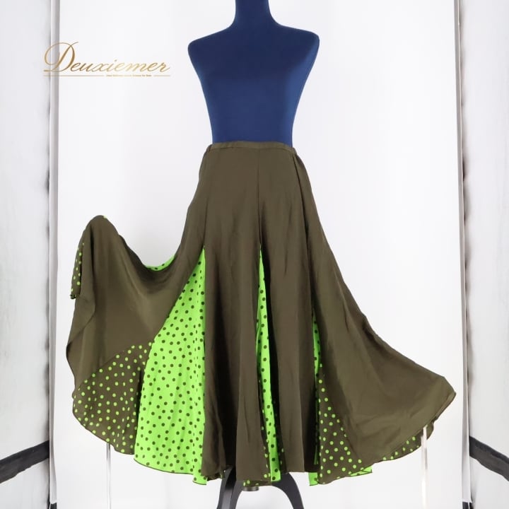 フラメンコ 衣装 ファルダ スカート 緑 ドット 水玉 軽い 薄い