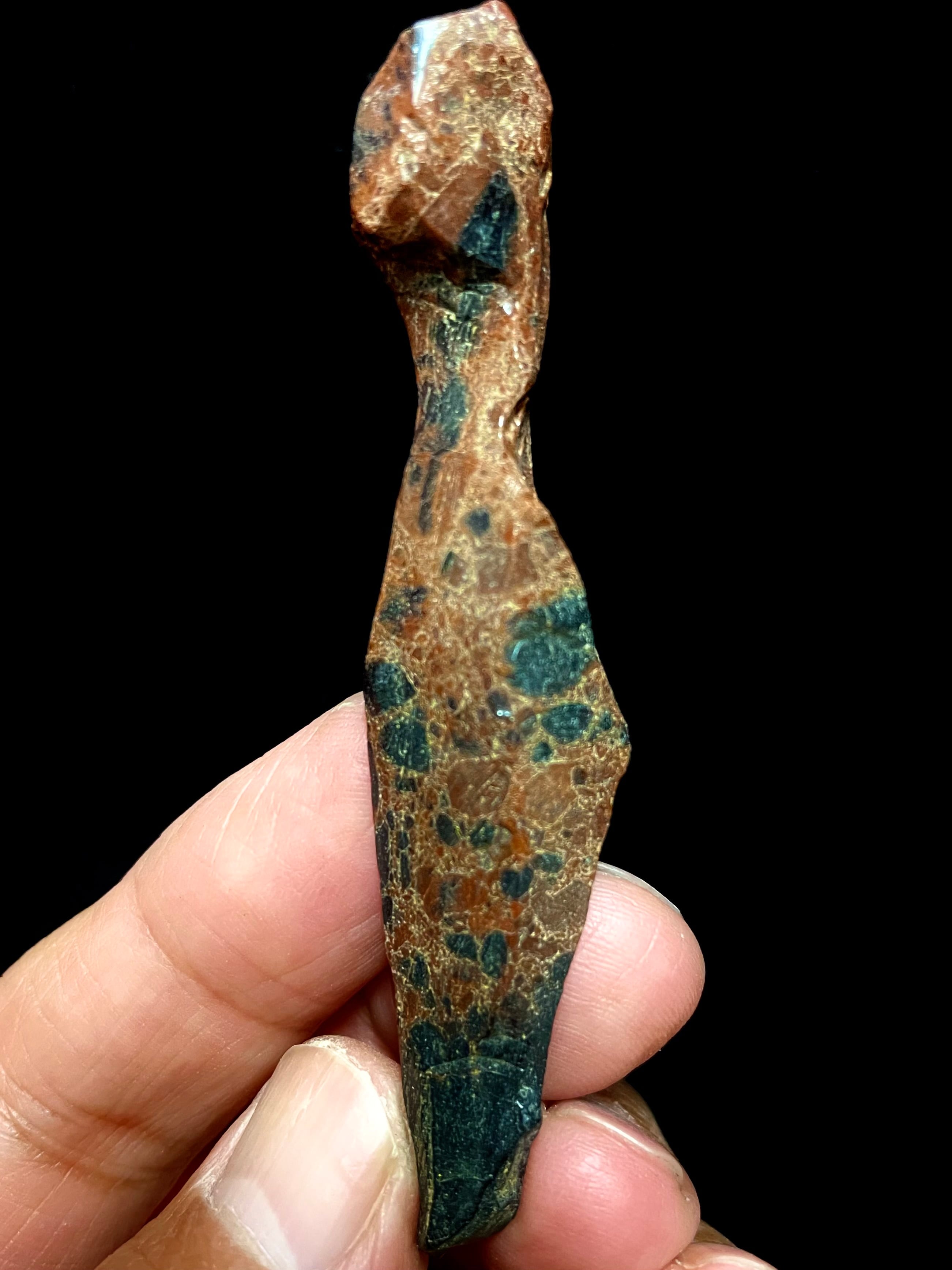 13) スピリチュアルな力との繋がり!マウントシャスタ「ニードル・オブシディアン」原石(大型)