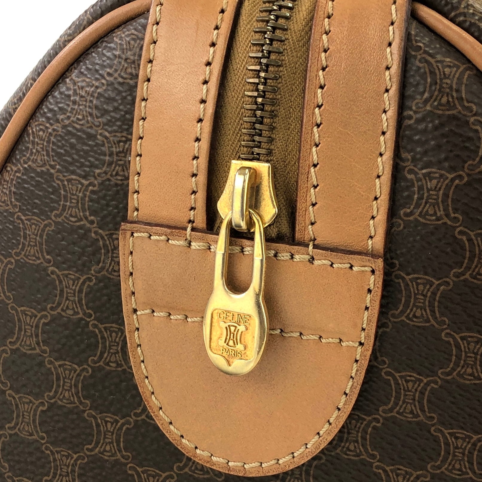 CELINE セリーヌ マカダム ブラゾン型押し フロントポケット ミニ