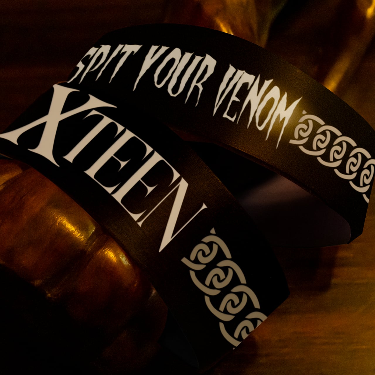 XTEEN 夏MERCH2026 - ラバーバンド「VENOM」 | XIII -XTEEN EXCLUSIVE