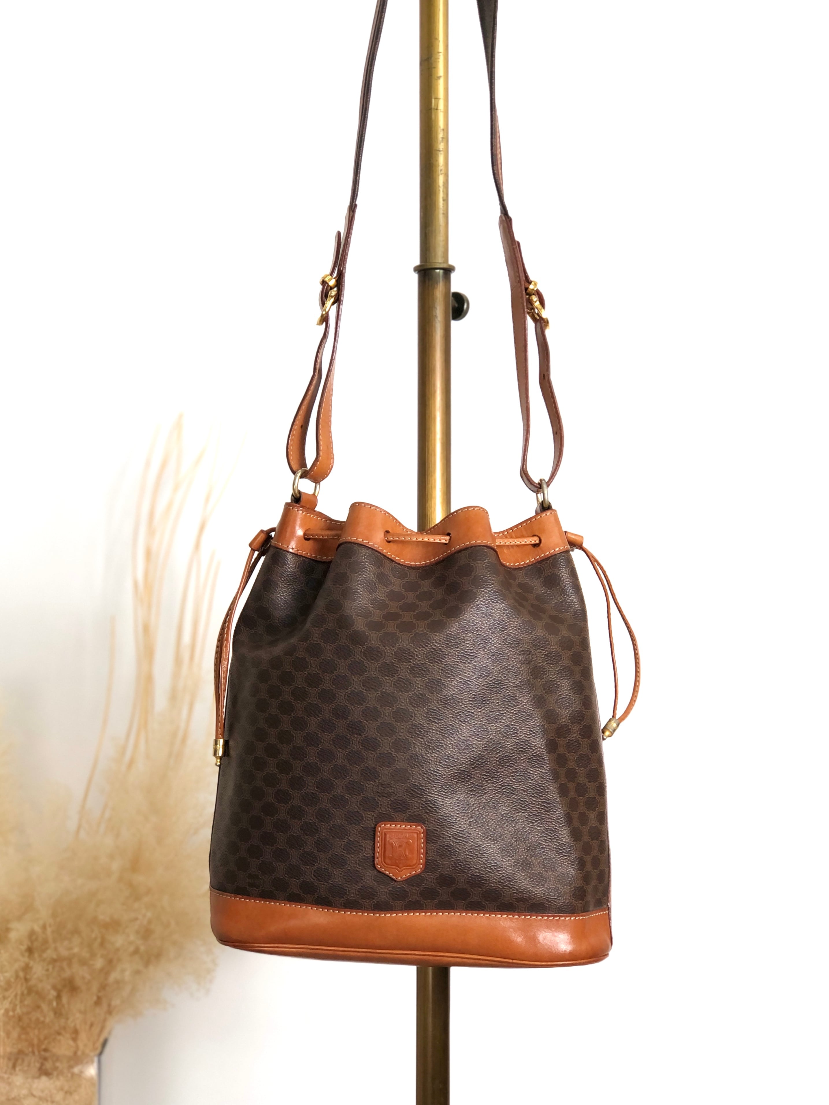 CELINE セリーヌ マカダム ショルダーバッグ ブラウン ブラゾン型押し PVC 巾着 vintage ヴィンテージ オールド 8s5hbf