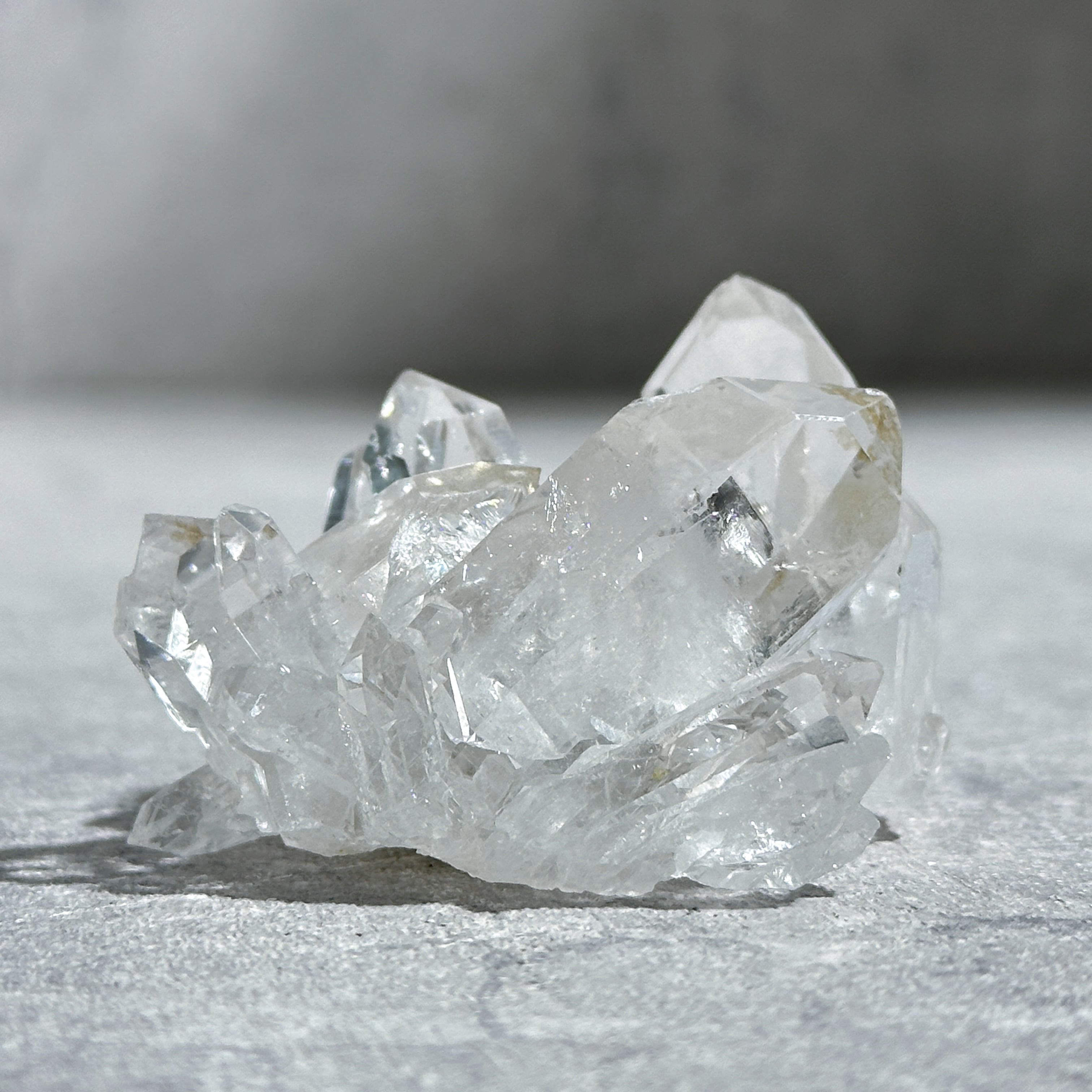 虹◎ゼッカ産水晶クリアクォーツ クラスター46◇ Clear Quartz