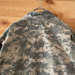 【USA古着】米軍実物 ミリタリージャケット コンバットユニフォーム デジカモ柄 総柄 BDU jacket USA ARMY  Mサイズ アメリカ古着