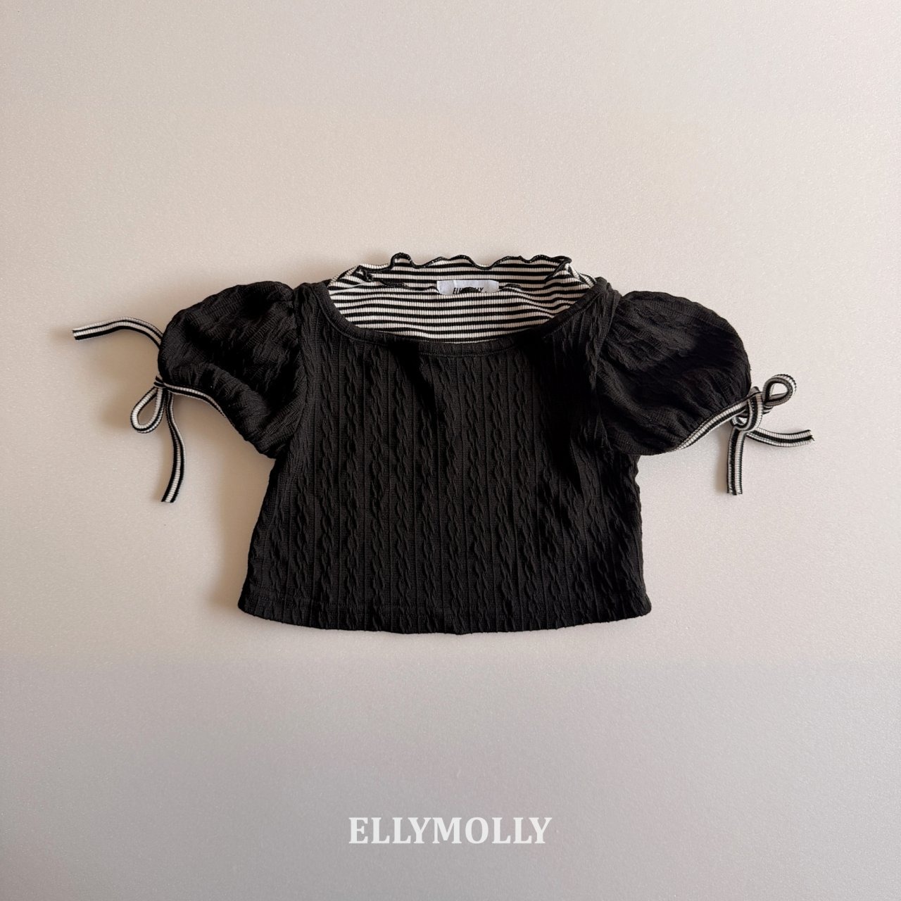 [ELLYMOLLY] Coco Puff Top +fee2 / [엘리몰리] 코코퍼프탑