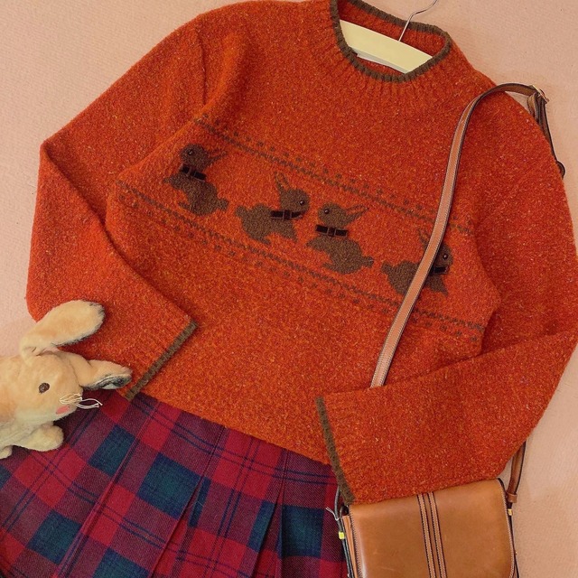 brown rabbit nep sweater