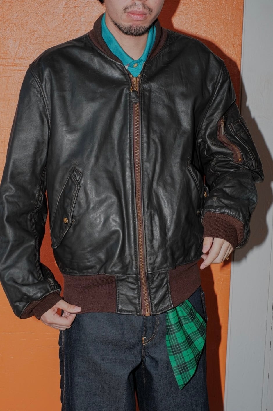 2000s ALPHA LEATHER MA-1 | puzzle