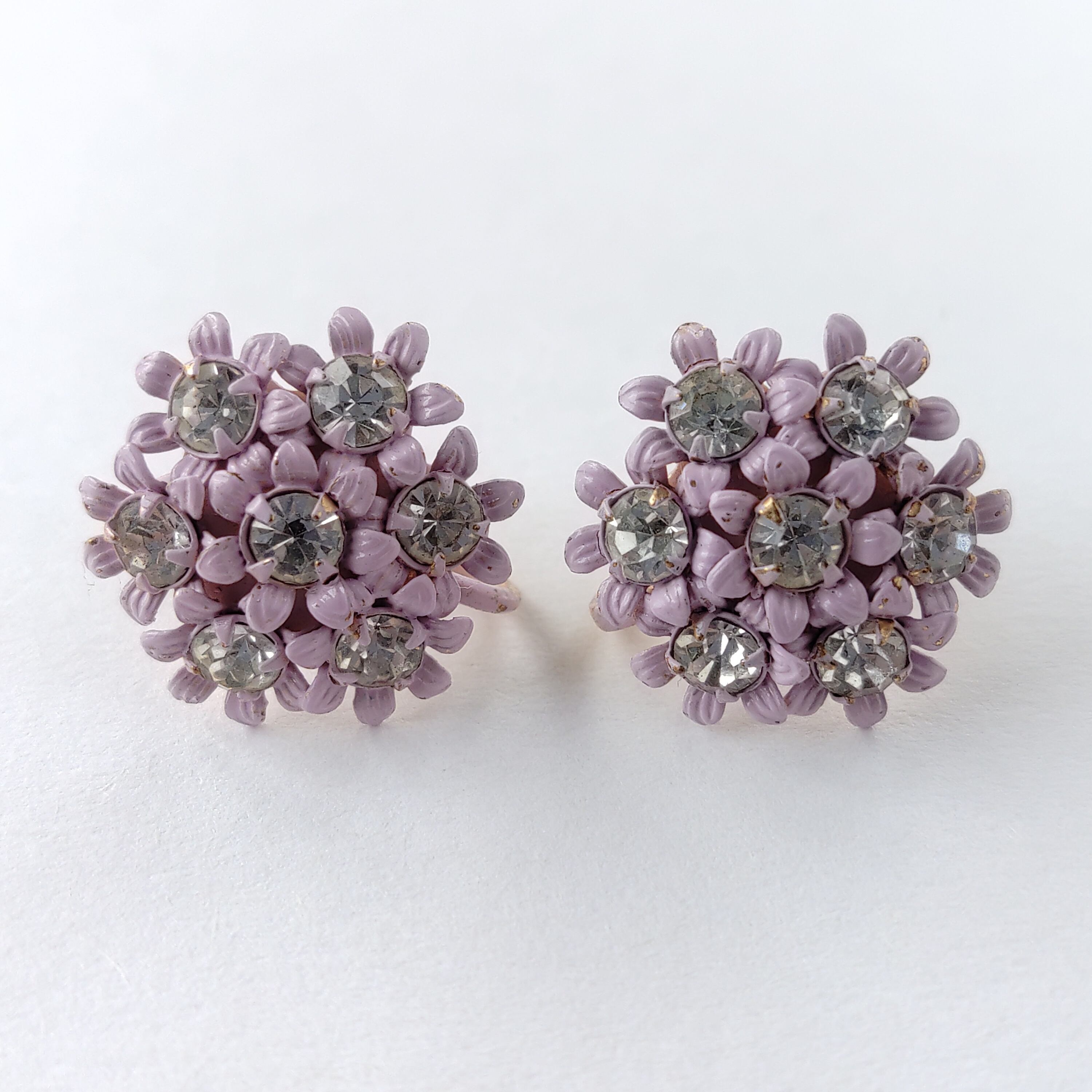 lavender enamel flower rhinestone vintage earrings ヴィンテージ