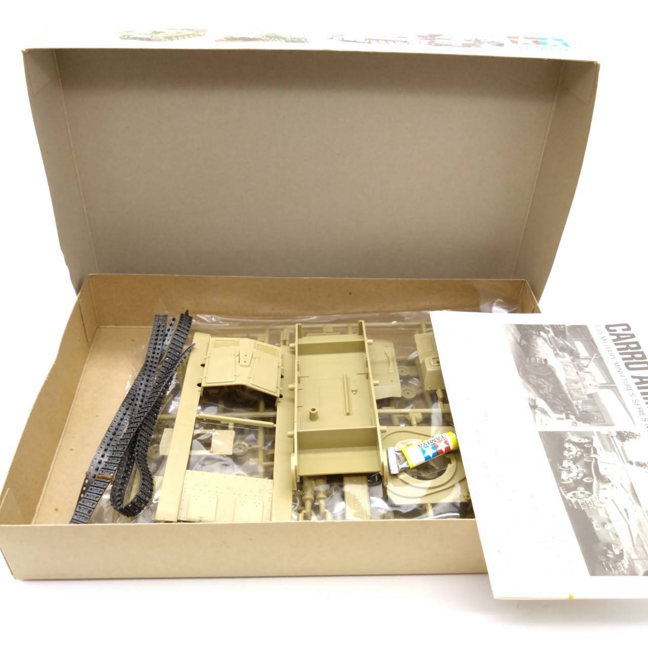 タミヤ 1/35 ミリタリーミニチュアシリーズ No.34 イタリア戦車 (M13/40 カーロ・アルマート)