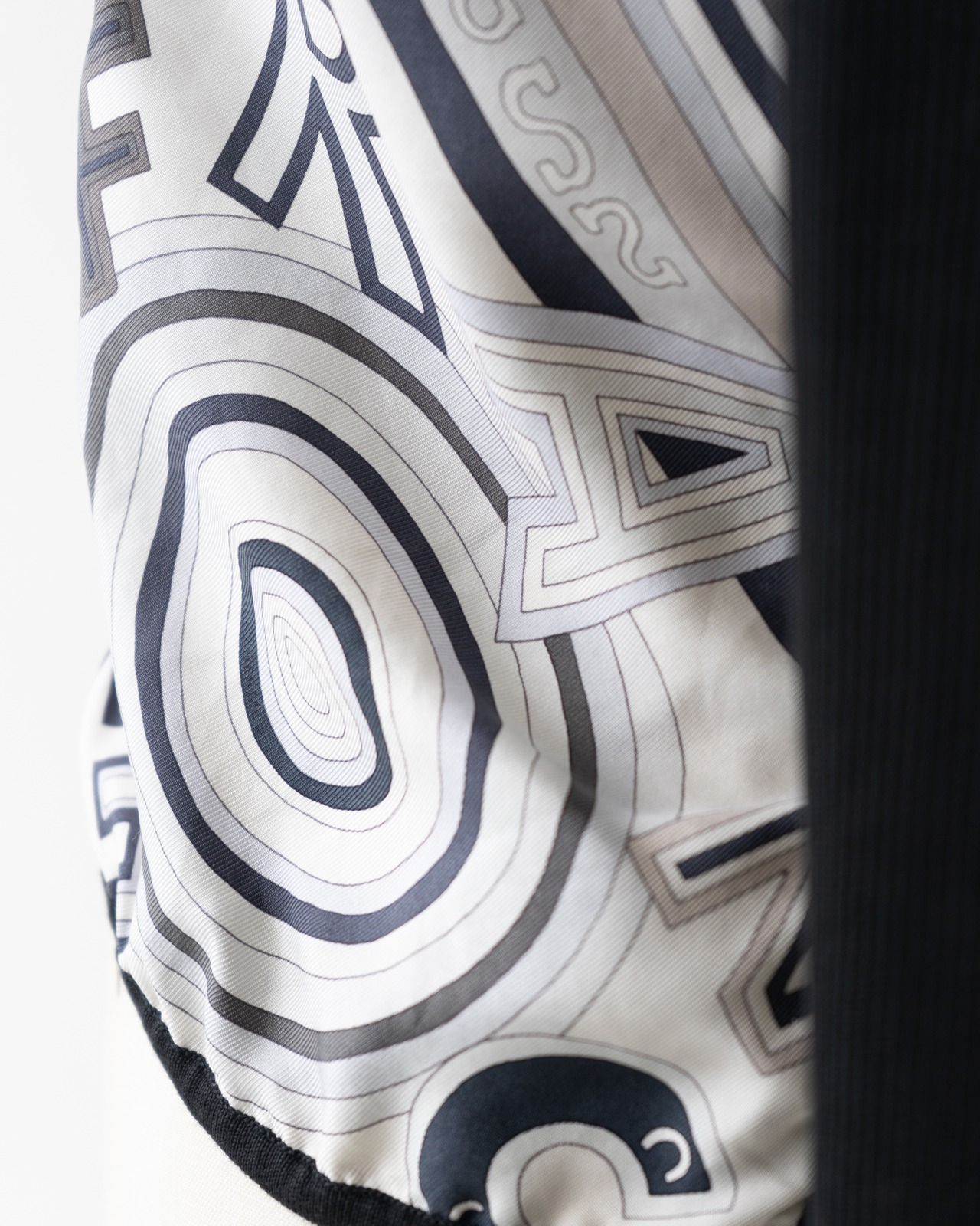 〈Hermès by martin margiela〉Patterned Knit Sweater