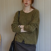 Duveteux Crew Neck Knit Cardigan F0819